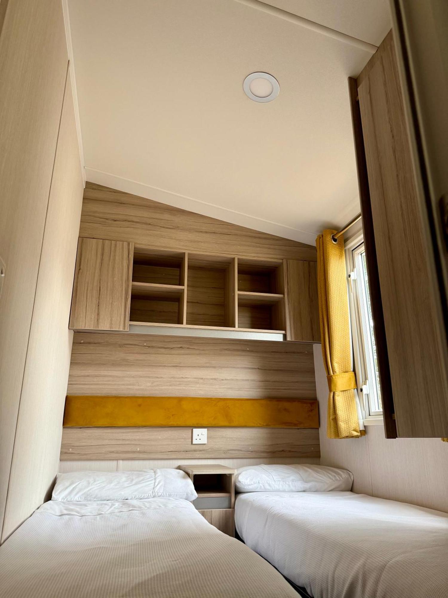 The Dram Van - Beautiful, Luxury Static Caravan Aberlour Dış mekan fotoğraf